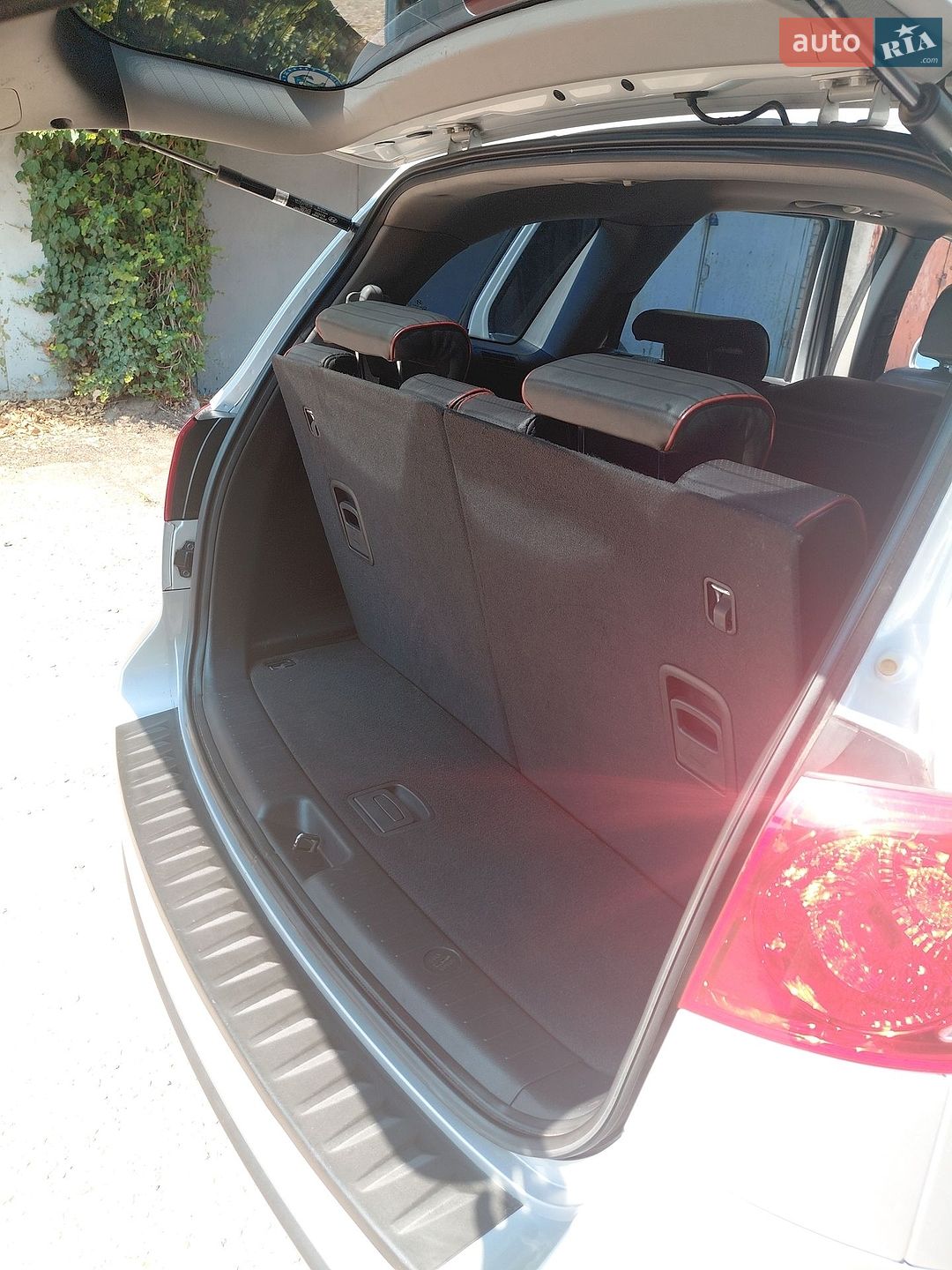 Hyundai Santa FE 2008 VIN KMHSH81WP8U396579 фото оголошення 36 з 73