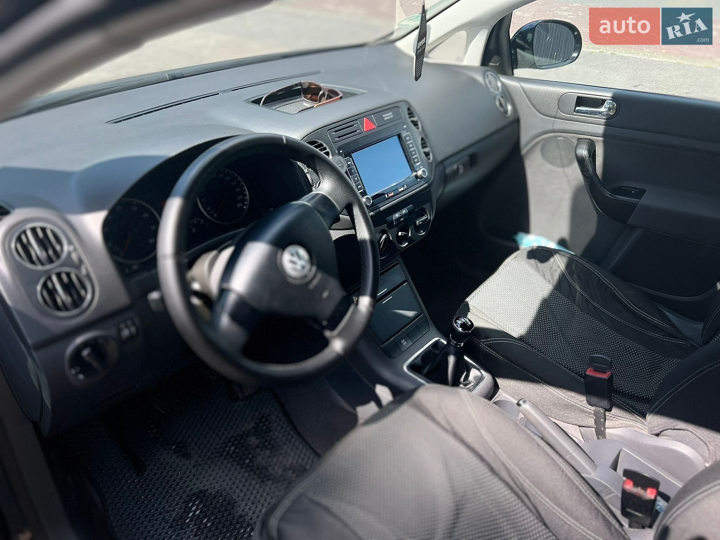 Volkswagen Golf 2005 VIN WVWZZZ1KZ5W541905 фото оголошення 19 з 19