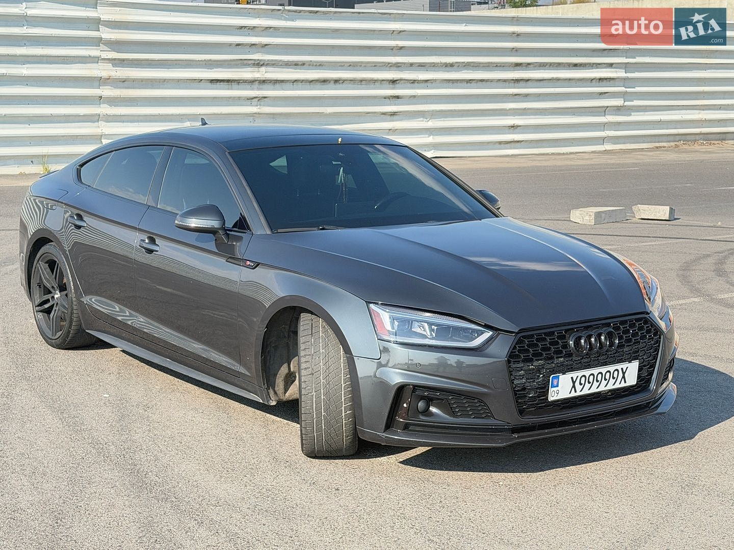 Audi A5 2018 VIN WAUENCF53JA118189 фото оголошення 33 з 37