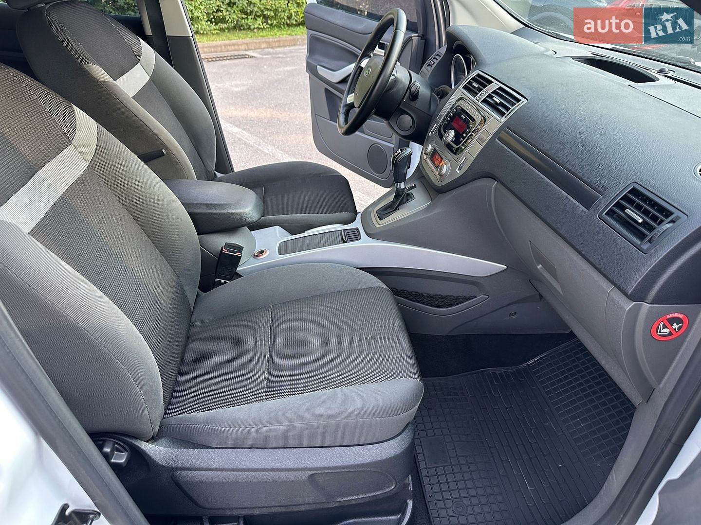 Ford Kuga 2011 VIN WF0RXXGCDRBJ08044 фото оголошення 16 з 38