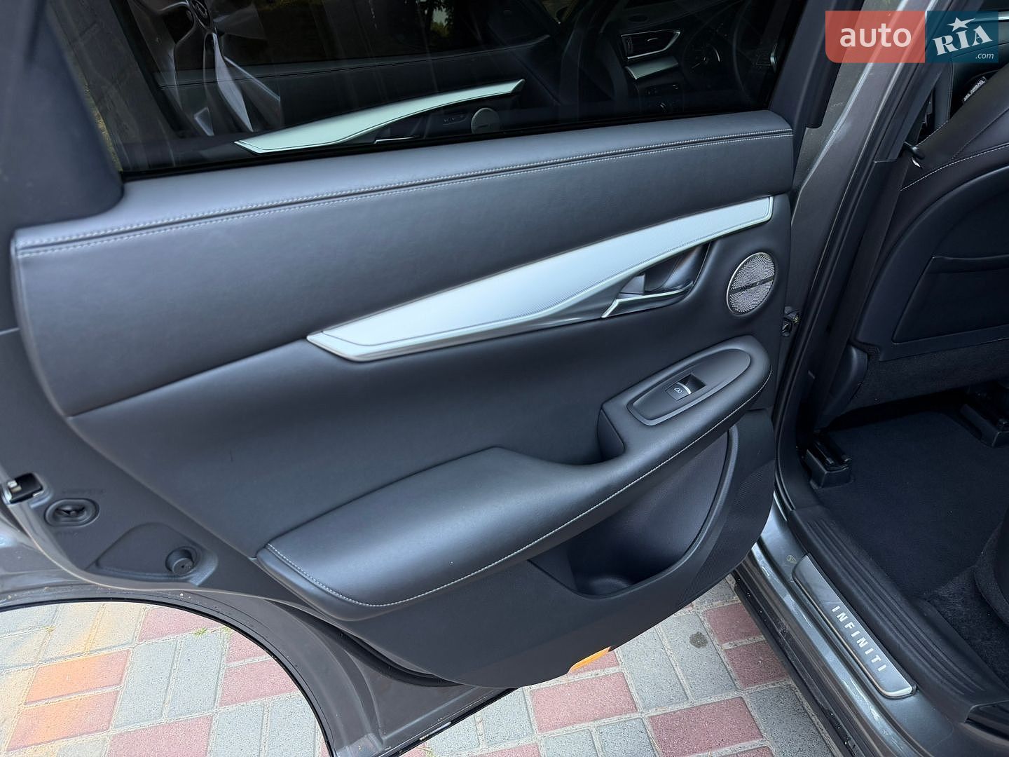 Infiniti QX50 2018 VIN 3PCAJ5M1XKF117042 фото оголошення 17 з 21