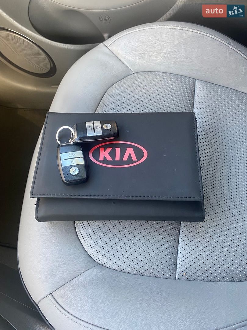 Kia Soul EV 2018 VIN KNAJX81EFJ7031776 фото оголошення 16 з 17