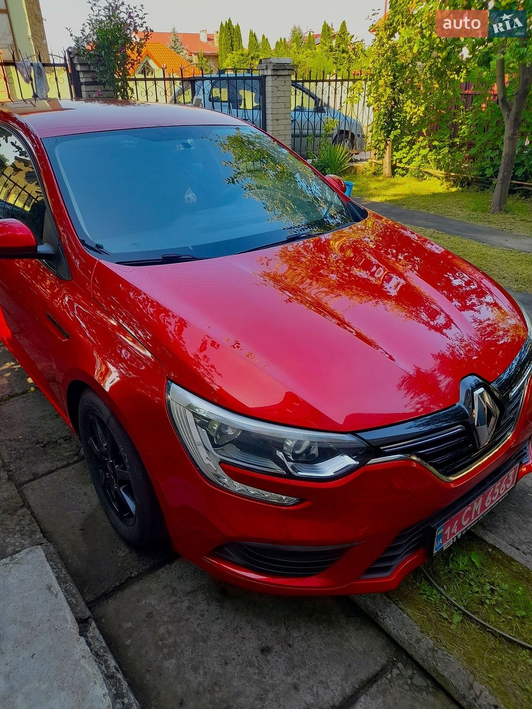 Renault Megane 2017 VIN VF1RFB00358889885 фото оголошення 4 з 47