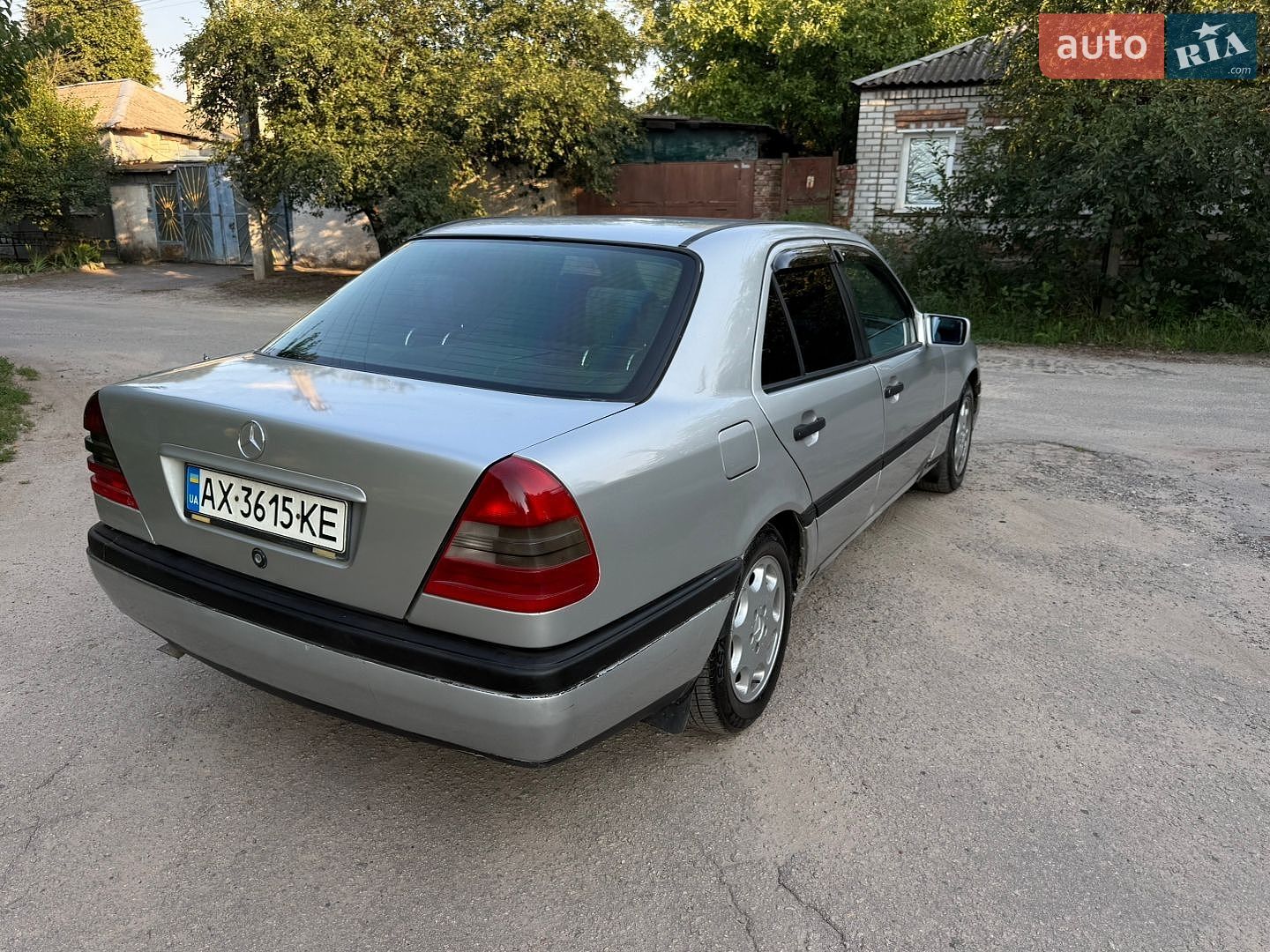 Mercedes-Benz C-Class 1996 VIN WDB2020181F469092 фото оголошення 12 з 16