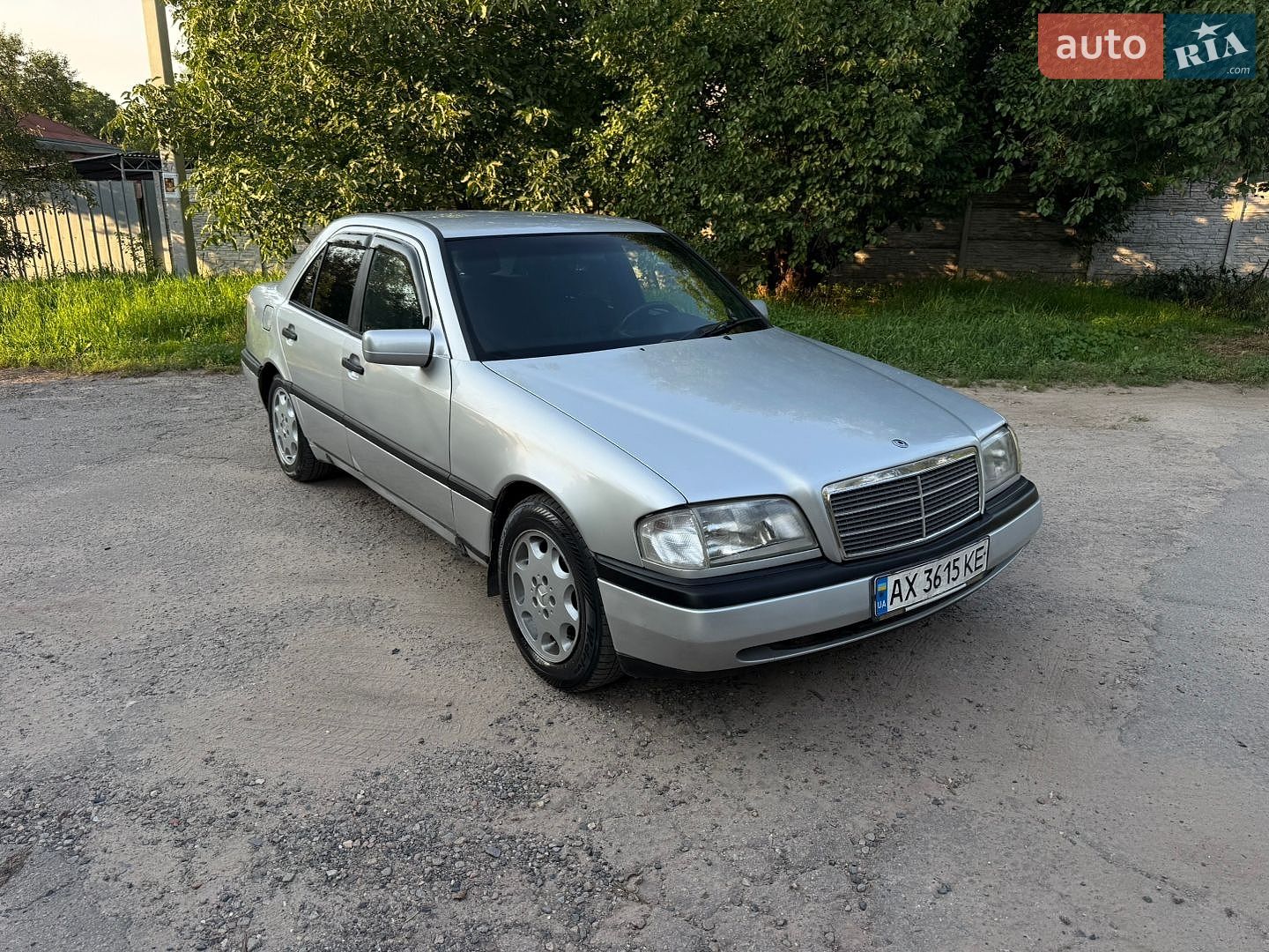 Mercedes-Benz C-Class 1996 VIN WDB2020181F469092 фото оголошення 8 з 16