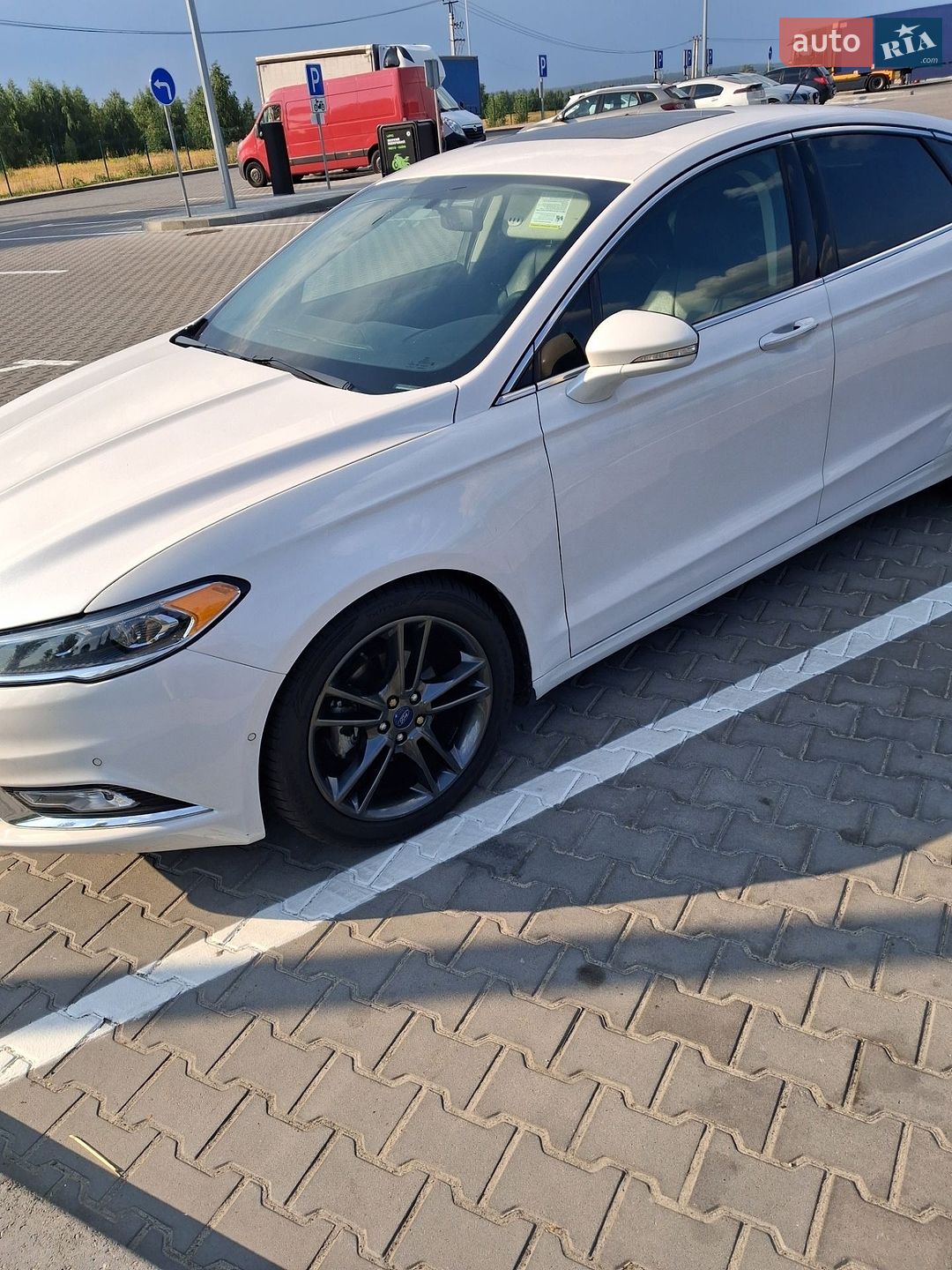 Ford Fusion 2016 VIN 3FA6P0D94HR100747 фото оголошення 3 з 8
