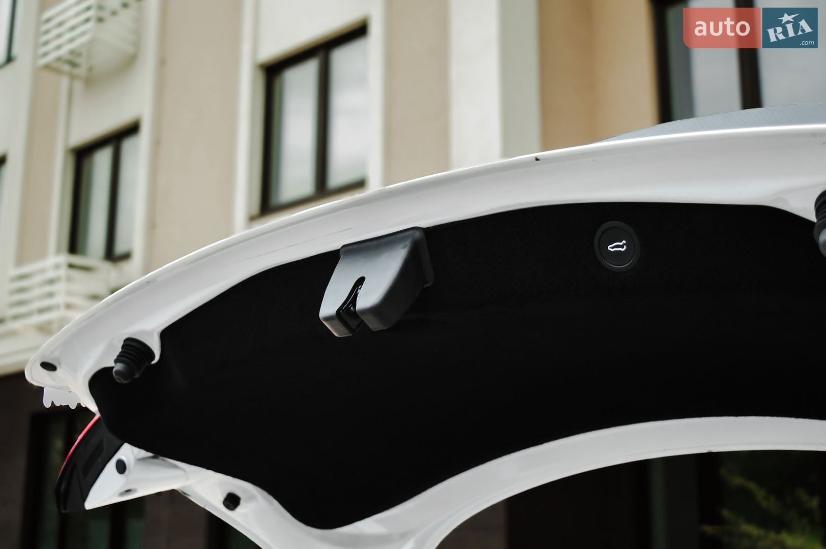 Tesla Model 3 2024 VIN 5YJ3E1ET6RF793245 фото оголошення 17 з 31