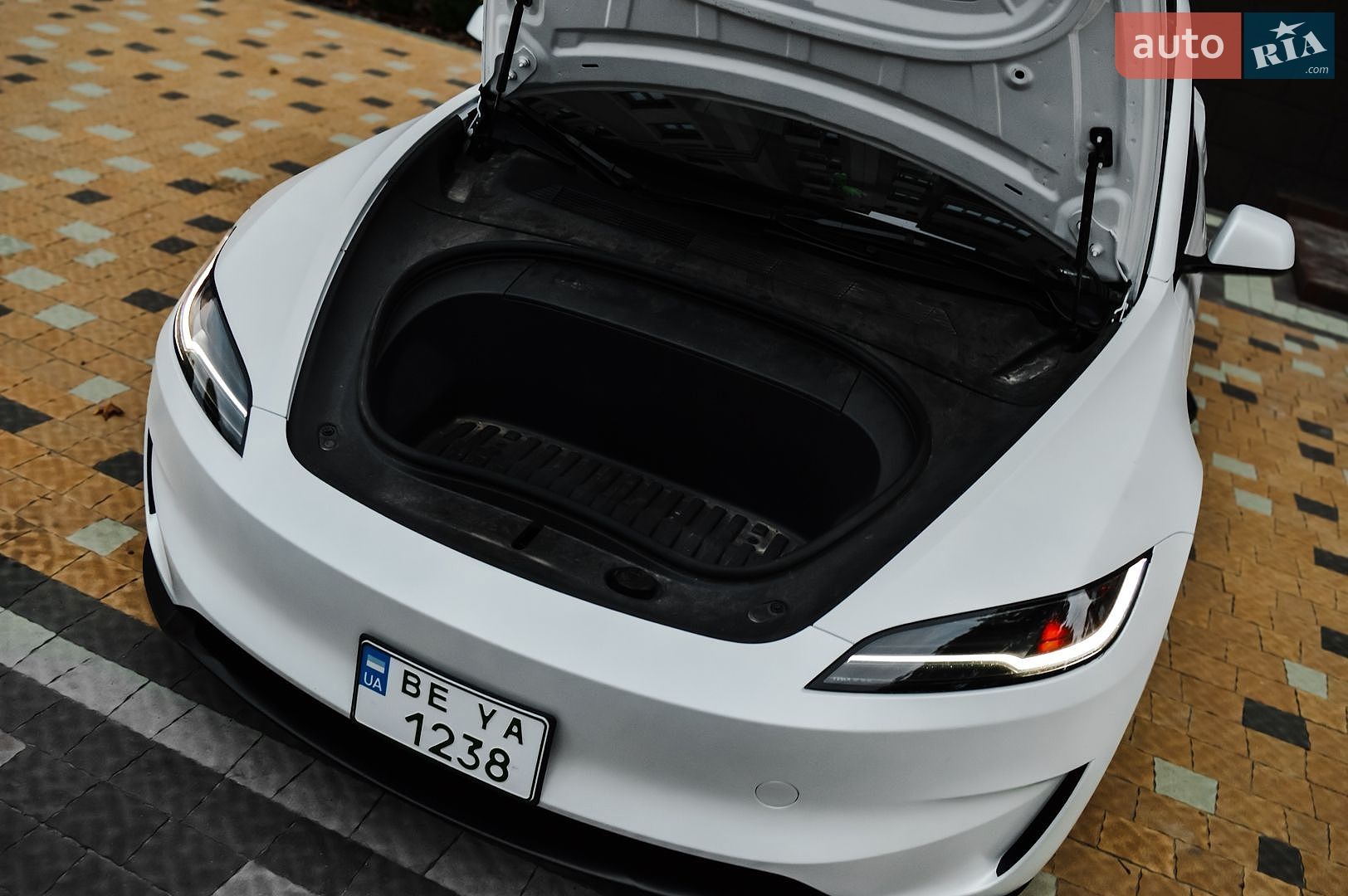 Tesla Model 3 2024 VIN 5YJ3E1ET6RF793245 фото оголошення 13 з 31