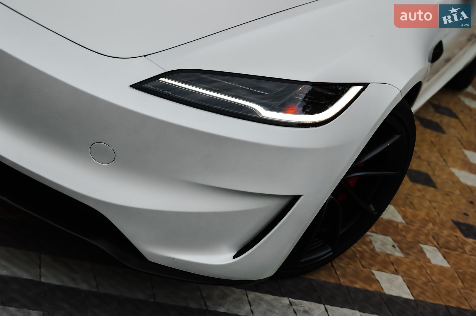Tesla Model 3 2024 VIN 5YJ3E1ET6RF793245 фото оголошення 27 з 31