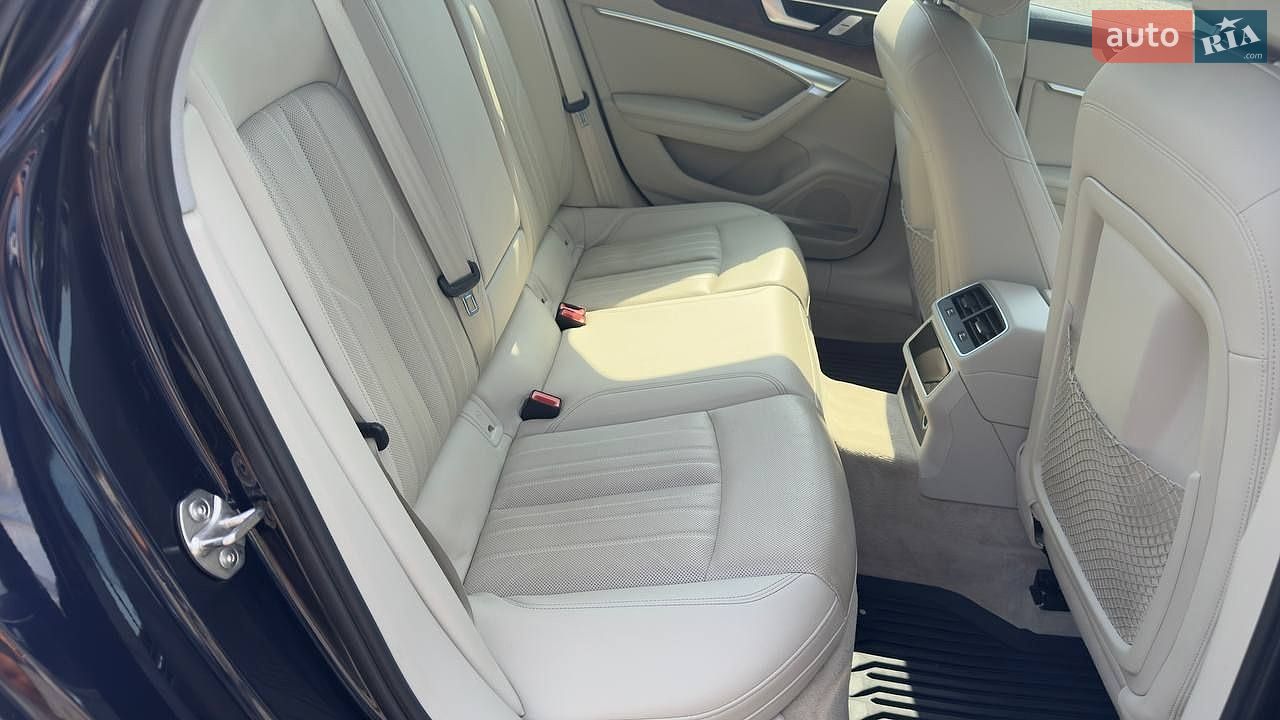 Audi A6 2018 VIN WAUL2AF27KN017421 фото оголошення 10 з 31