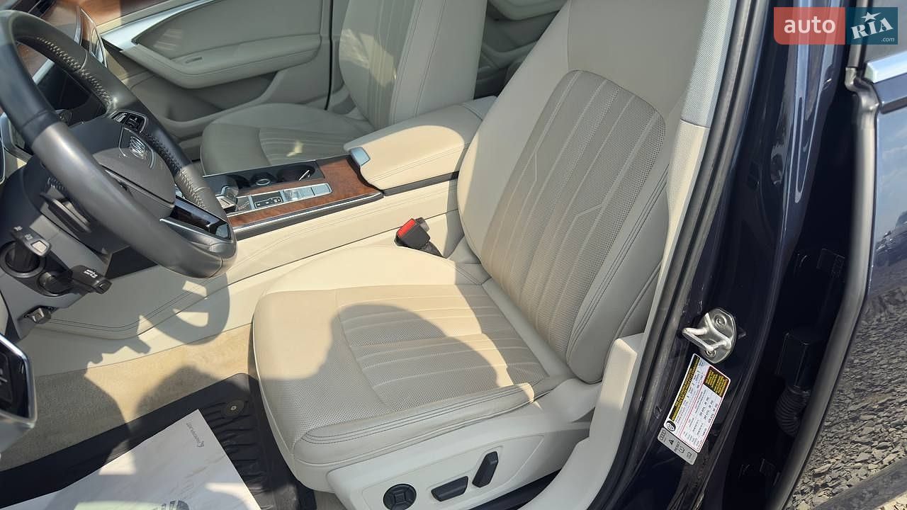 Audi A6 2018 VIN WAUL2AF27KN017421 фото оголошення 16 з 31