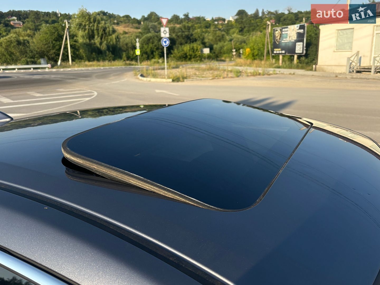 Honda Civic 2018 VIN 2HGFC2F8XJH596081 фото оголошення 15 з 21