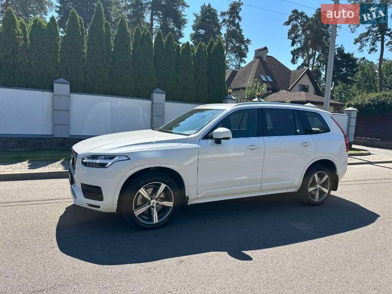 Volvo XC90 2021 VIN YV1LCK2VCN1799080 фото оголошення 4 з 12