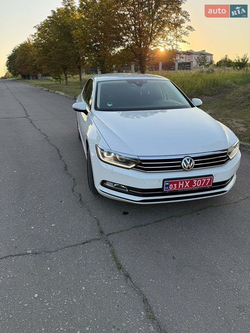 Volkswagen Passat 2017 VIN WVWZZZ3CZHE031744 фото оголошення 14 з 29