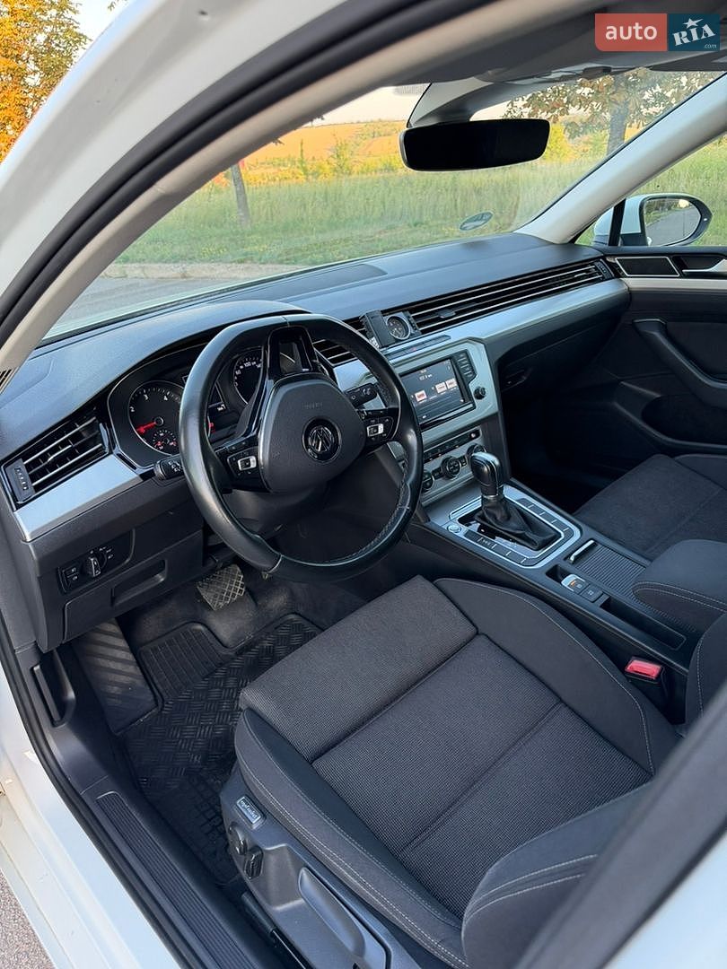Volkswagen Passat 2017 VIN WVWZZZ3CZHE031744 фото оголошення 20 з 29