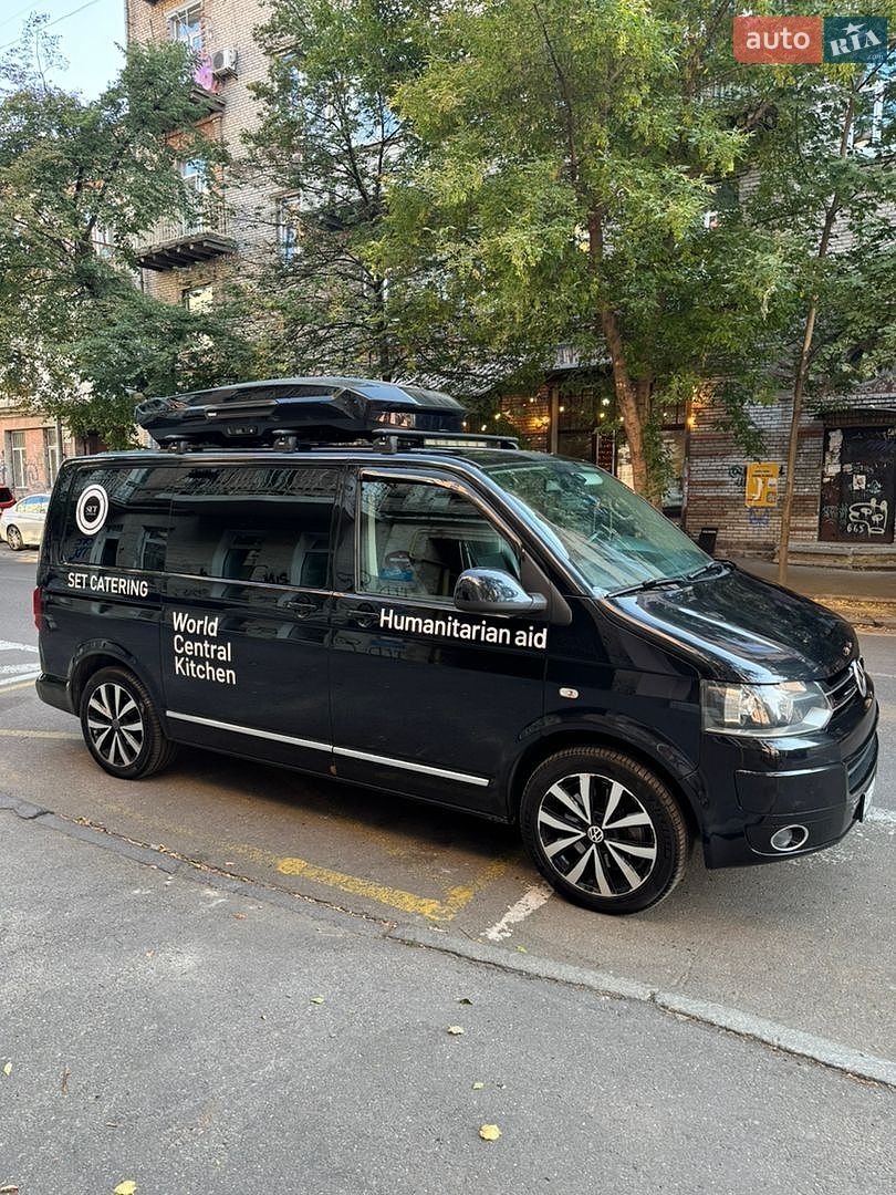 Volkswagen Multivan 2010 VIN WV2ZZZ7HZBH030205 фото оголошення 3 з 18