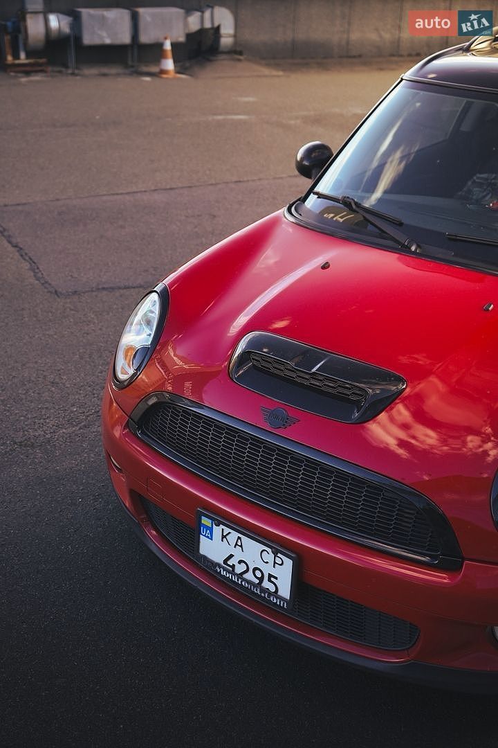 MINI Clubman 2009 VIN WMWMM3C59ATP94119 фото оголошення 4 з 12
