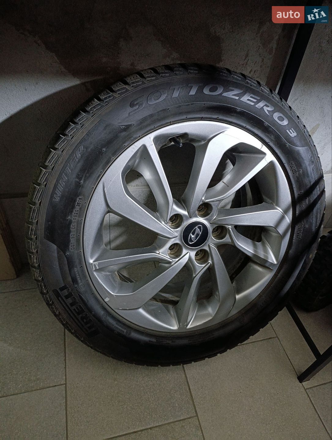 Hyundai Tucson 2015 VIN KMHJ281ABGU122925 фото оголошення 2 з 9