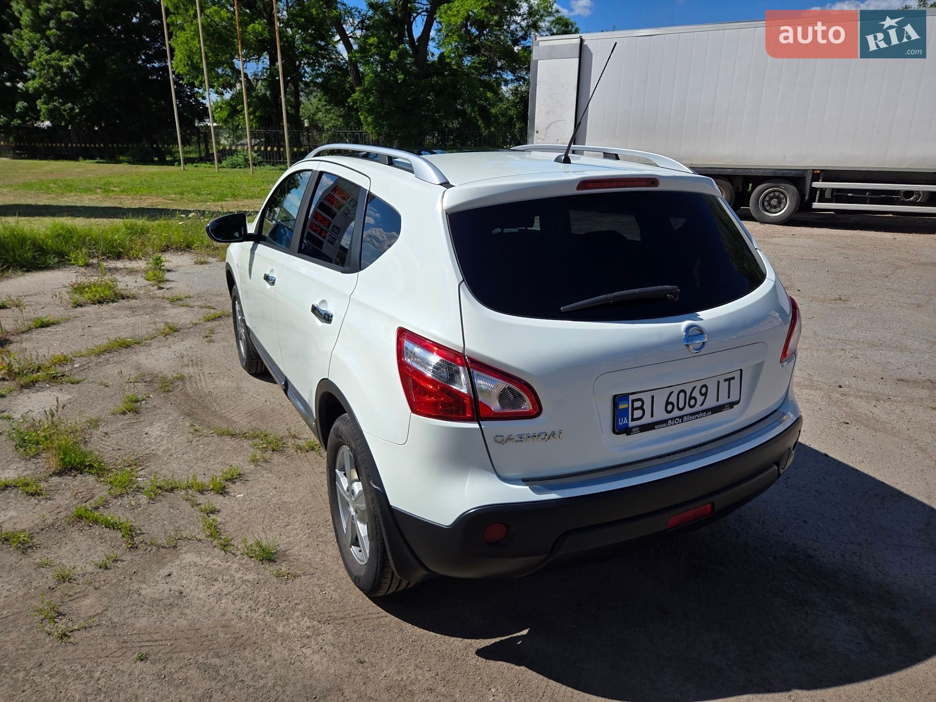Nissan Qashqai 2011 VIN SJNFBAJ10U2319840 фото оголошення 7 з 37