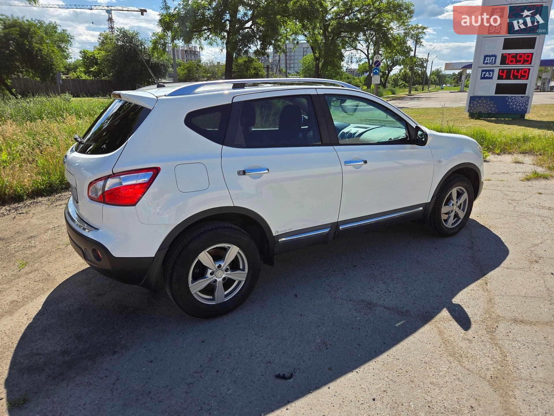 Nissan Qashqai 2011 VIN SJNFBAJ10U2319840 фото оголошення 10 з 37