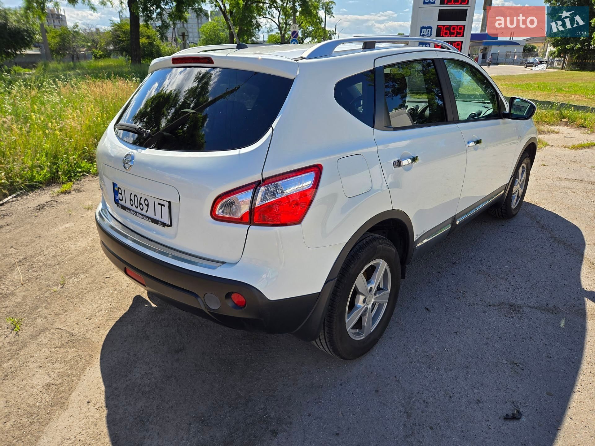 Nissan Qashqai 2011 VIN SJNFBAJ10U2319840 фото оголошення 9 з 37