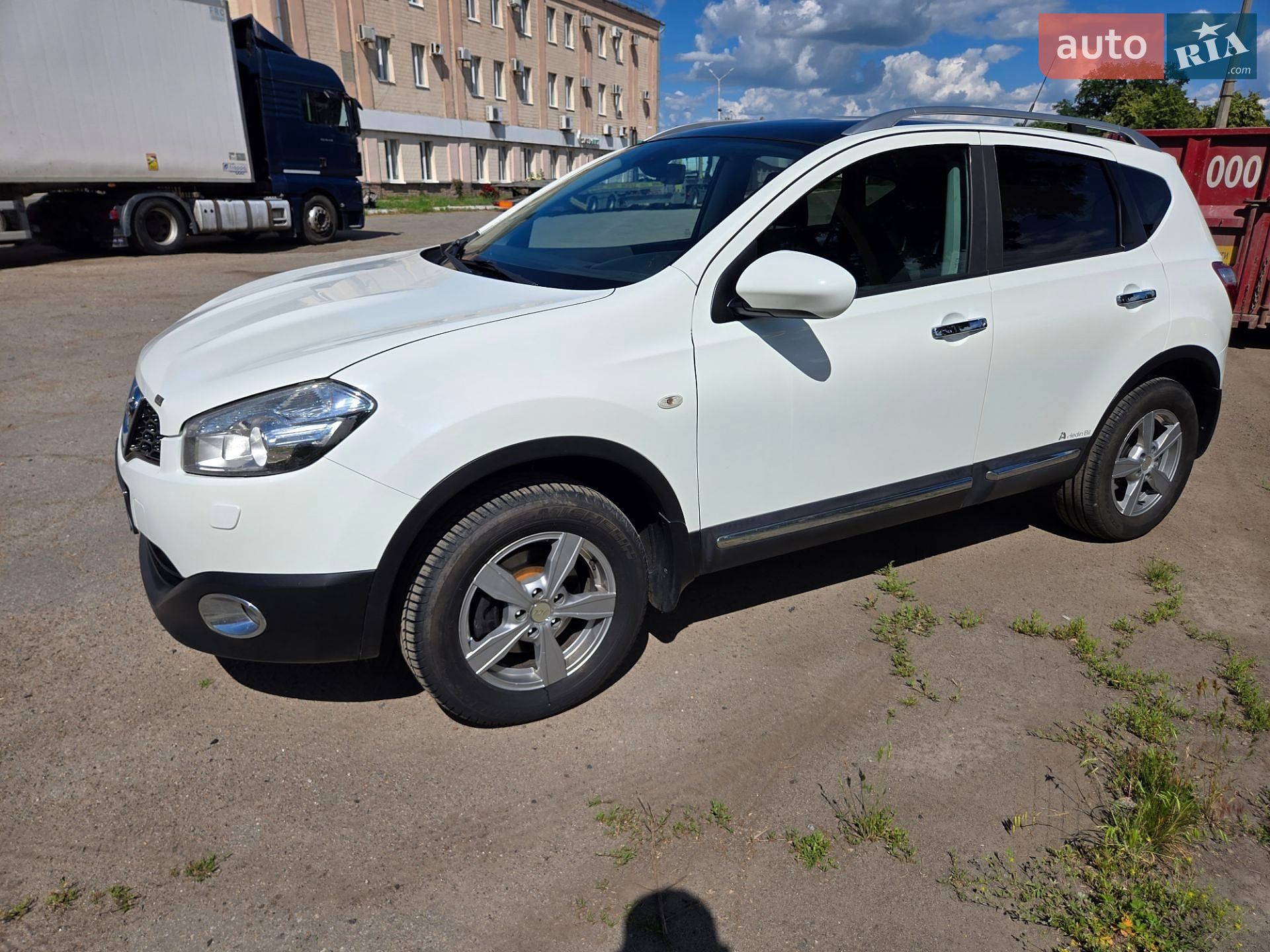 Nissan Qashqai 2011 VIN SJNFBAJ10U2319840 фото оголошення 5 з 37