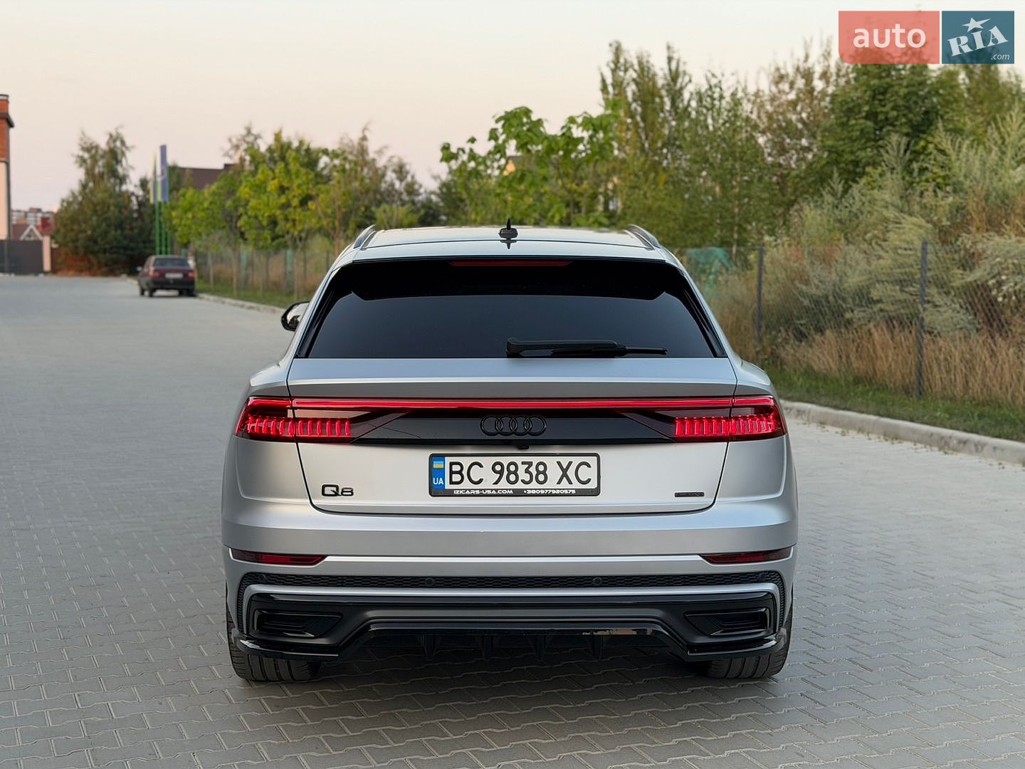 Audi Q8 2019 VIN WA1EVAF15KD036205 фото оголошення 12 з 55
