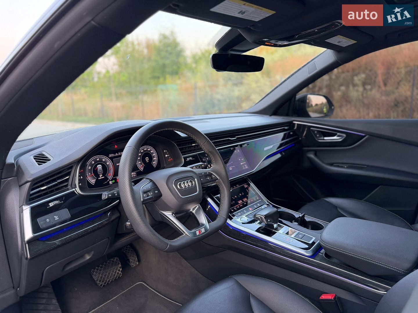 Audi Q8 2019 VIN WA1EVAF15KD036205 фото оголошення 28 з 55