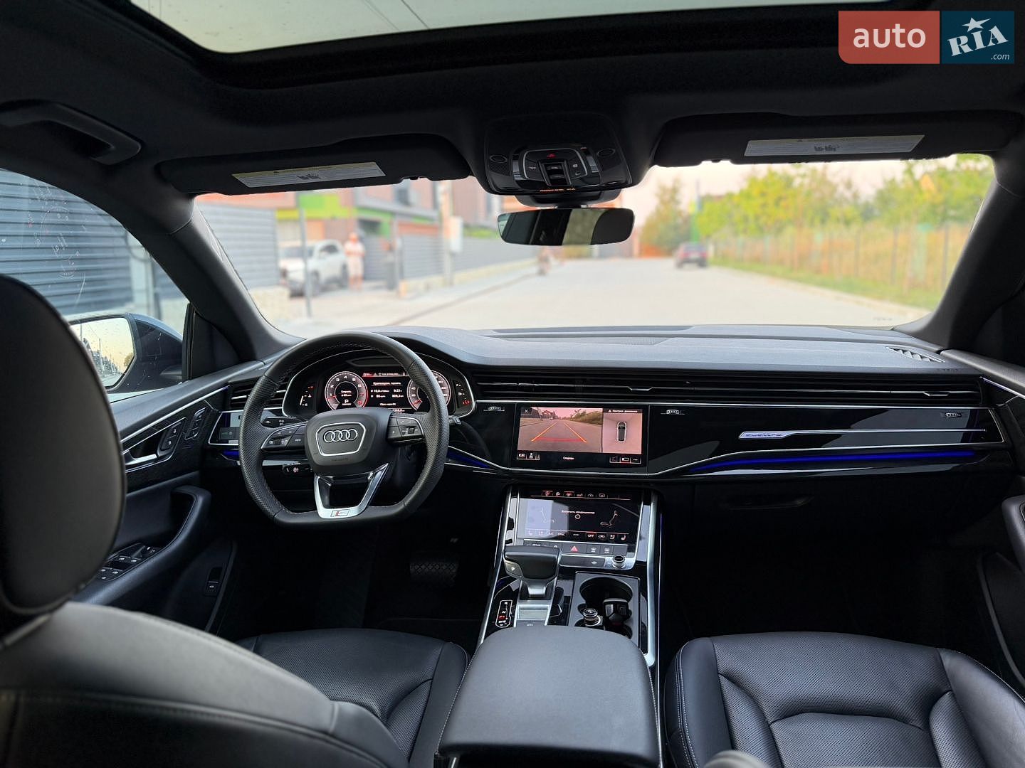 Audi Q8 2019 VIN WA1EVAF15KD036205 фото оголошення 30 з 55