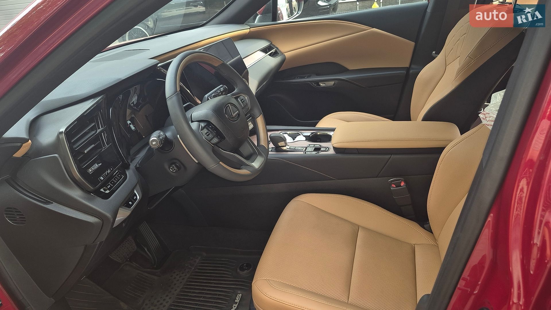 Lexus RX 2025 VIN 2T2BAMCA5SC108541 фото оголошення 19 з 33
