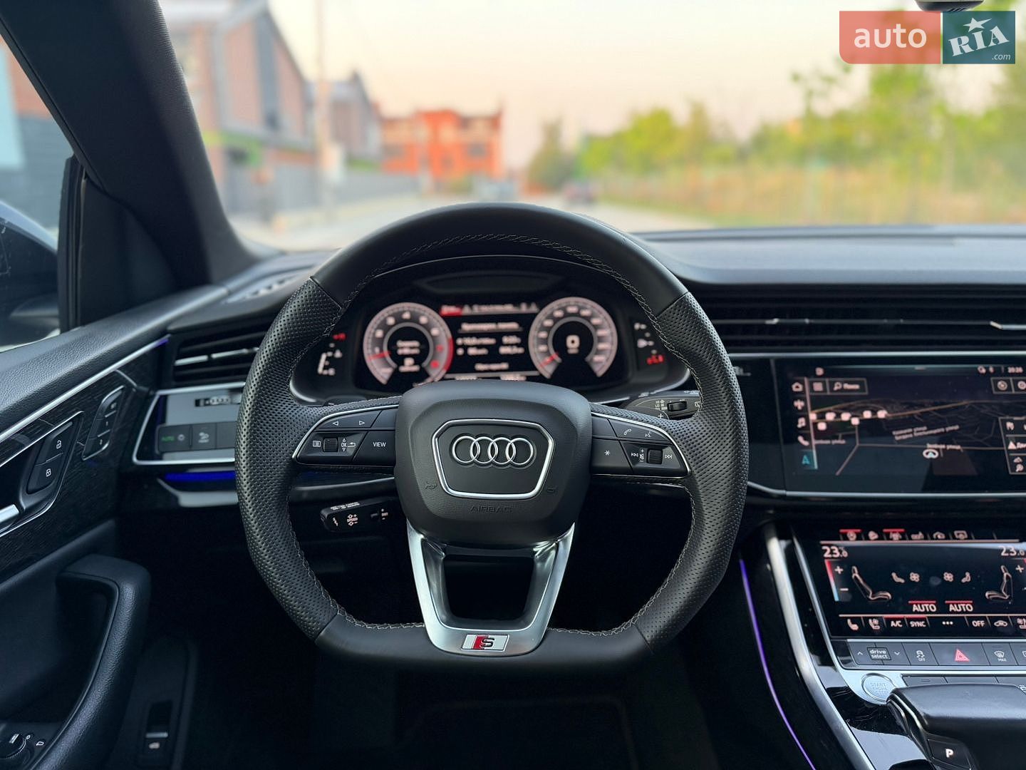 Audi Q8 2019 VIN WA1EVAF15KD036205 фото оголошення 29 з 55