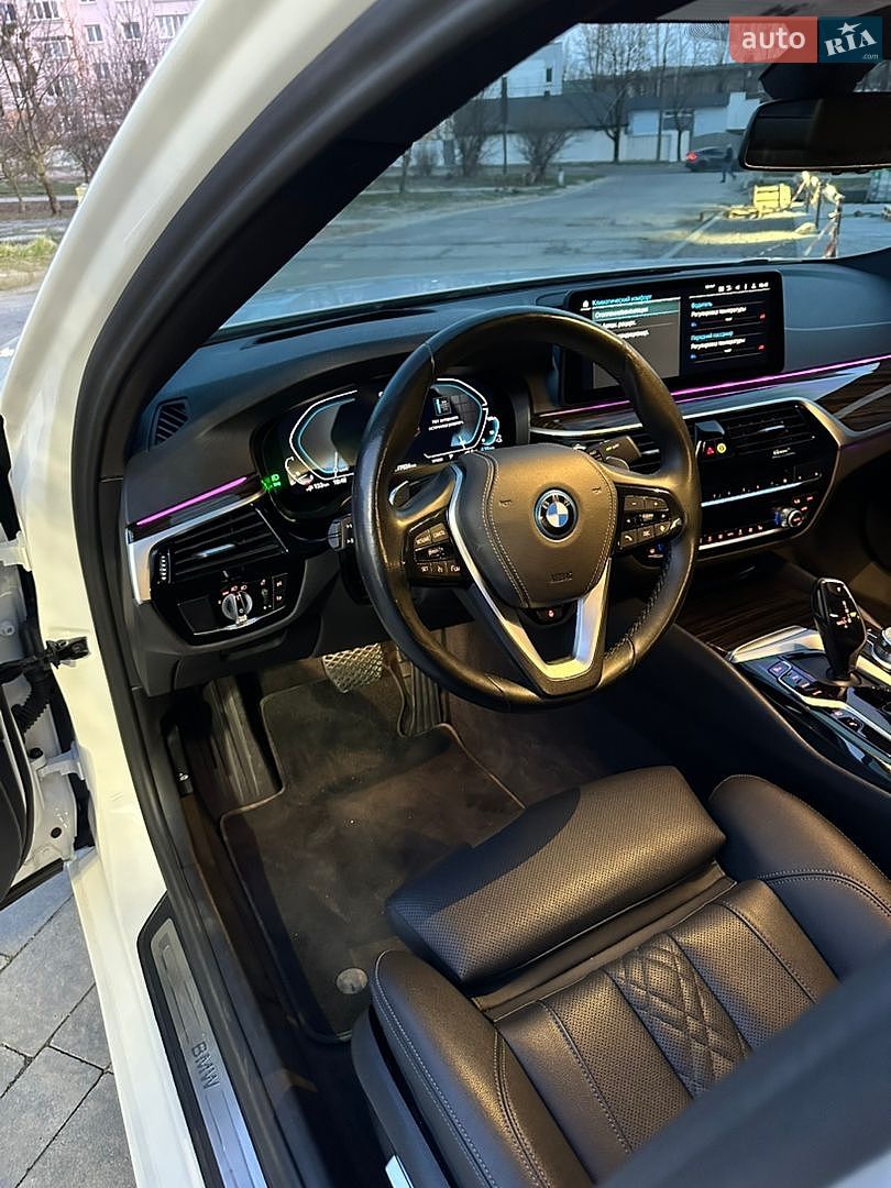 BMW 5 Series 2023 VIN WBA13AG07PCN57629 фото оголошення 22 з 30