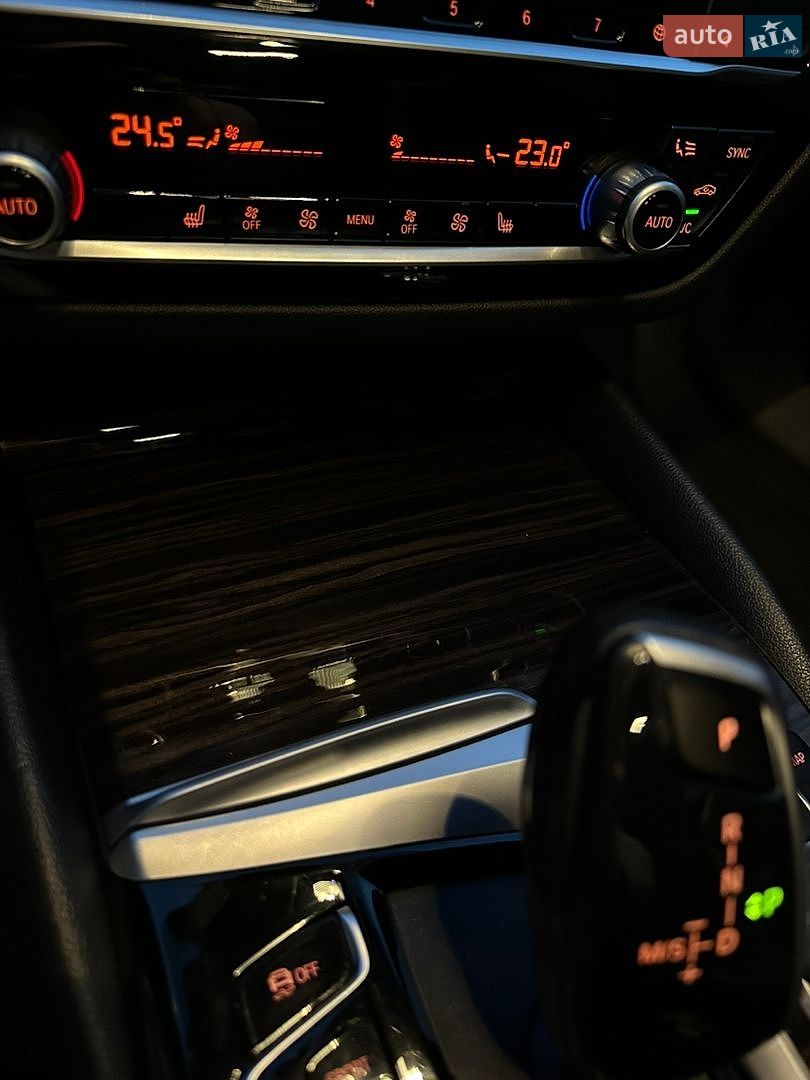 BMW 5 Series 2023 VIN WBA13AG07PCN57629 фото оголошення 26 з 30