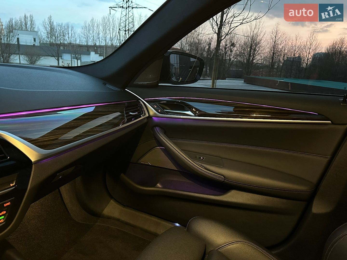 BMW 5 Series 2023 VIN WBA13AG07PCN57629 фото оголошення 24 з 30