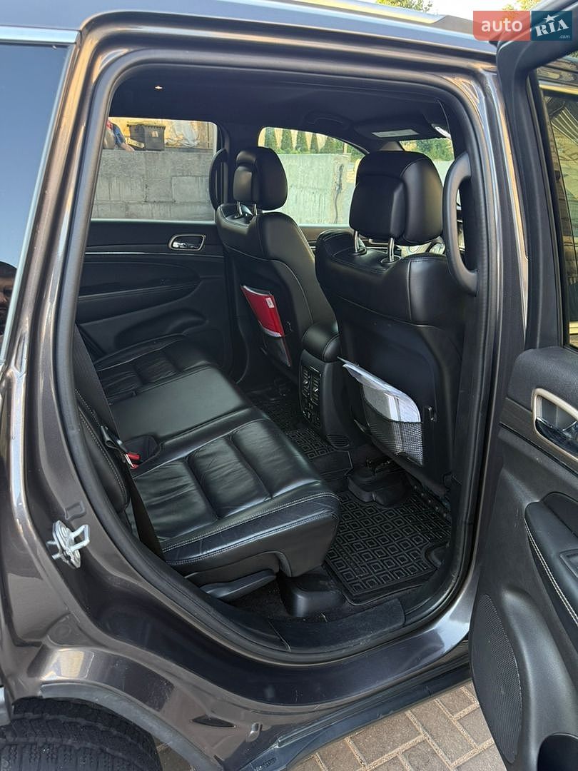 Jeep Grand Cherokee 2016 VIN 1C4RJEBG0GC336087 фото оголошення 10 з 17