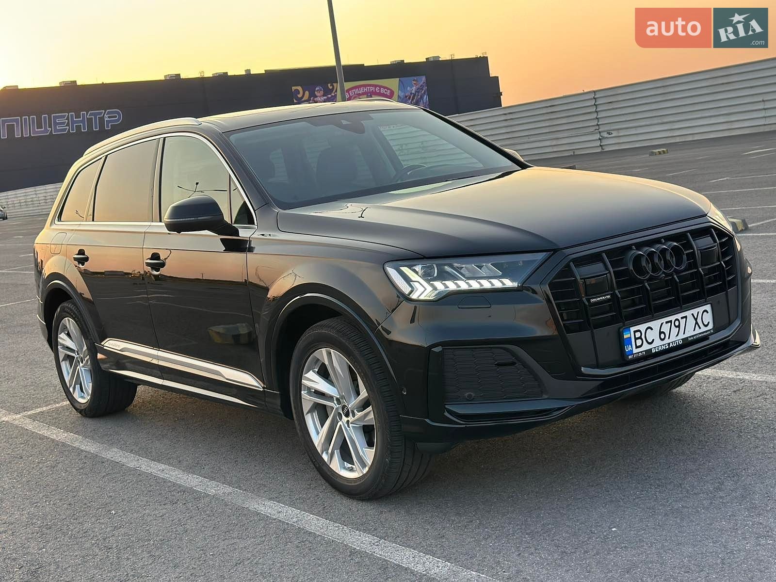 Audi Q7 2022 VIN WA1LXBF74PD009824 фото оголошення 6 з 80