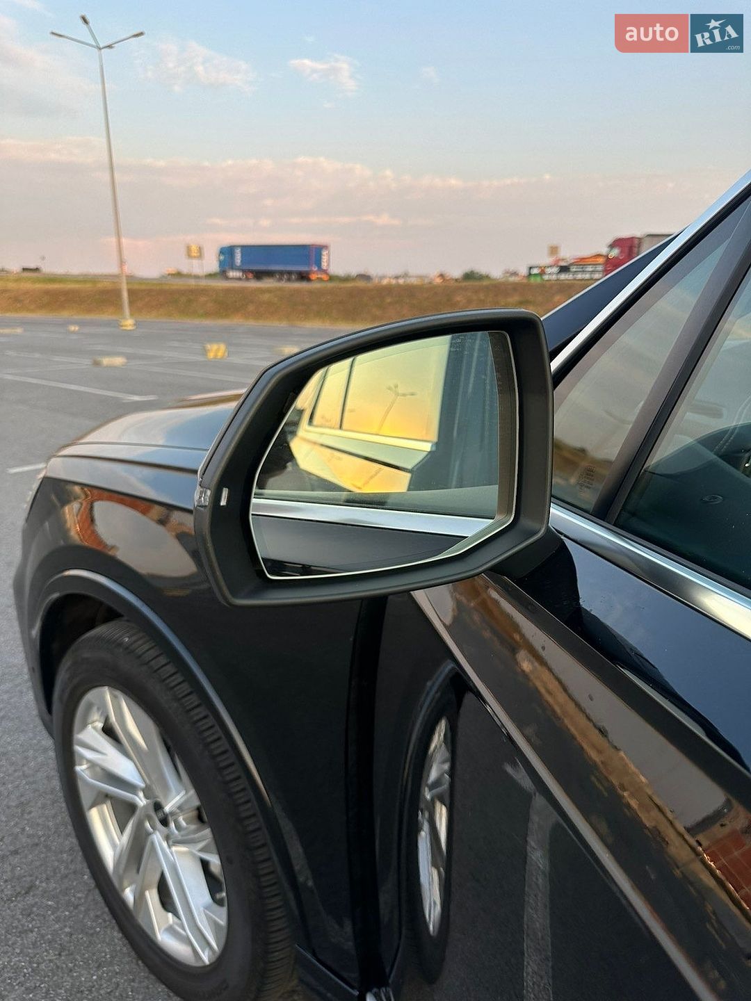 Audi Q7 2022 VIN WA1LXBF74PD009824 фото оголошення 42 з 80