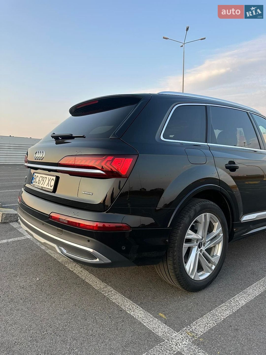 Audi Q7 2022 VIN WA1LXBF74PD009824 фото оголошення 50 з 80