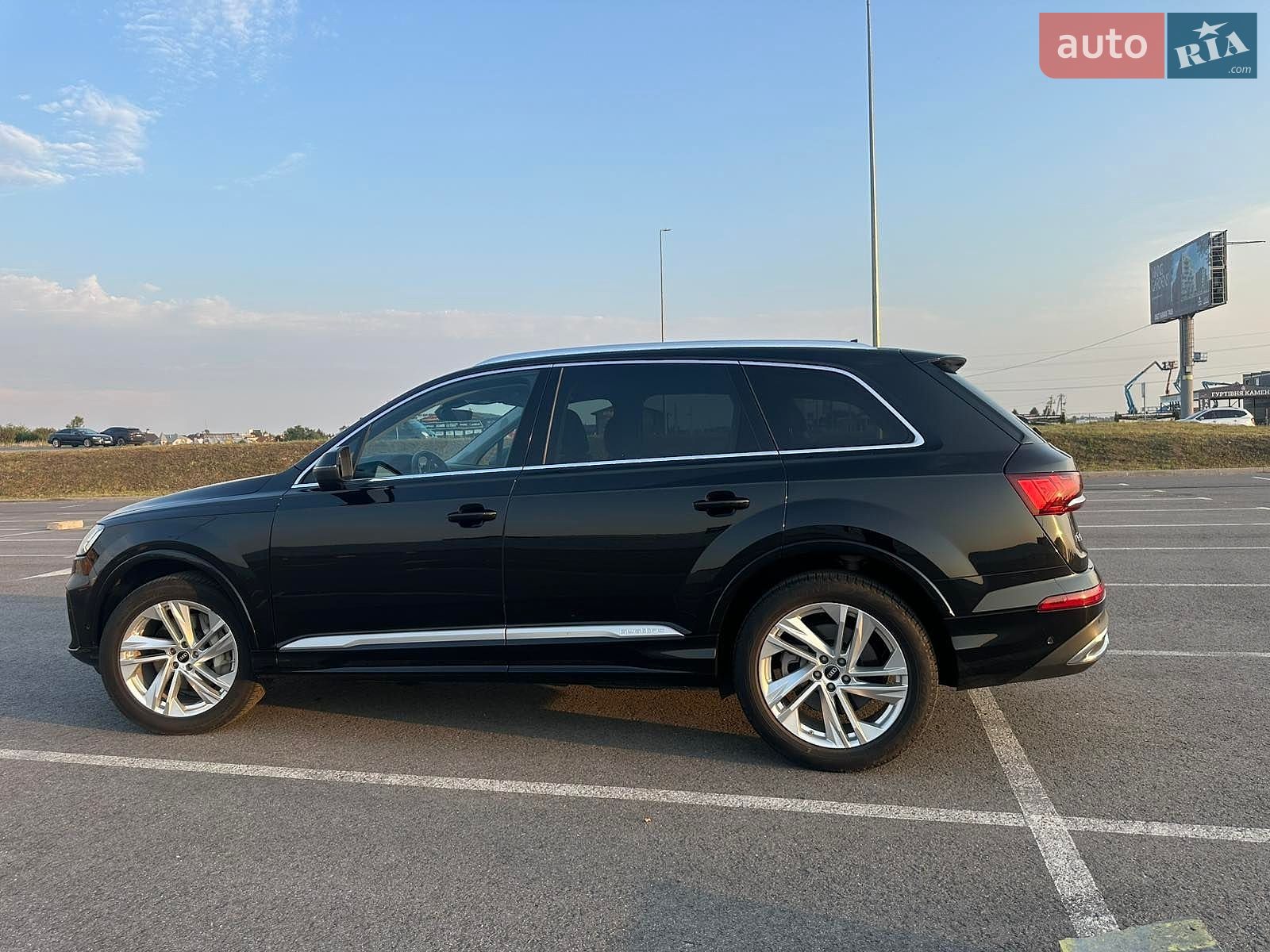 Audi Q7 2022 VIN WA1LXBF74PD009824 фото оголошення 58 з 80