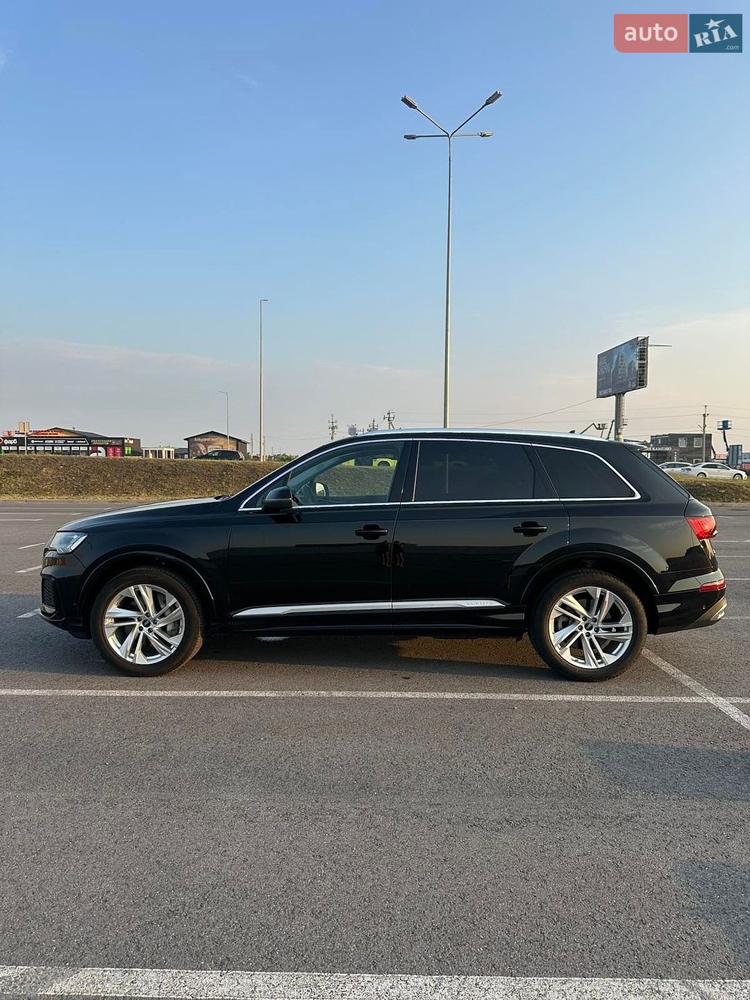Audi Q7 2022 VIN WA1LXBF74PD009824 фото оголошення 69 з 80