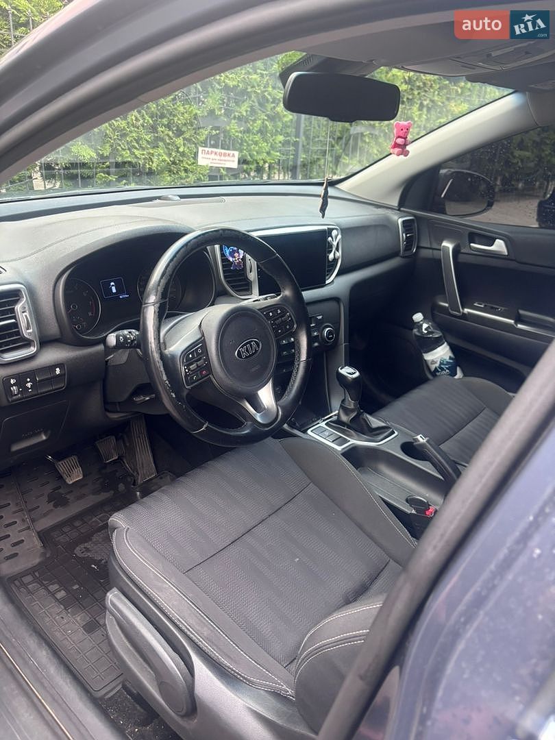 Kia Sportage 2017 VIN U5YPG814AHL409131 фото оголошення 5 з 11