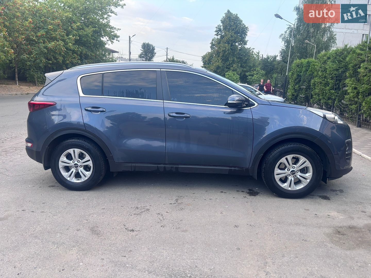 Kia Sportage 2017 VIN U5YPG814AHL409131 фото оголошення 2 з 11