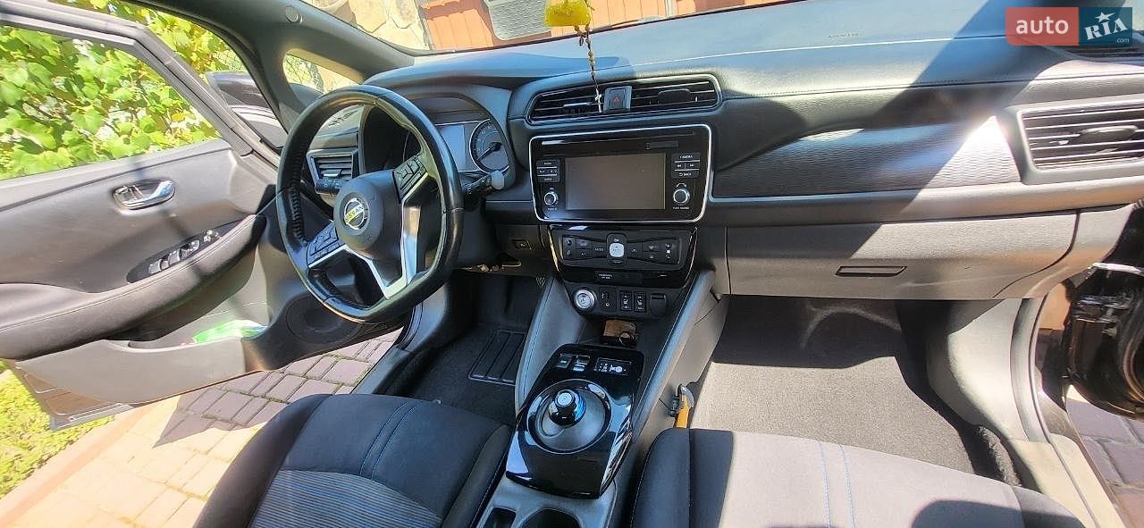 Nissan Leaf 2018 VIN SJNFAAZE1U0013475 фото оголошення 34 з 46