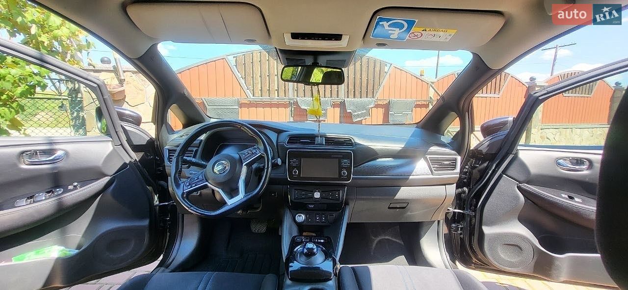Nissan Leaf 2018 VIN SJNFAAZE1U0013475 фото оголошення 40 з 46