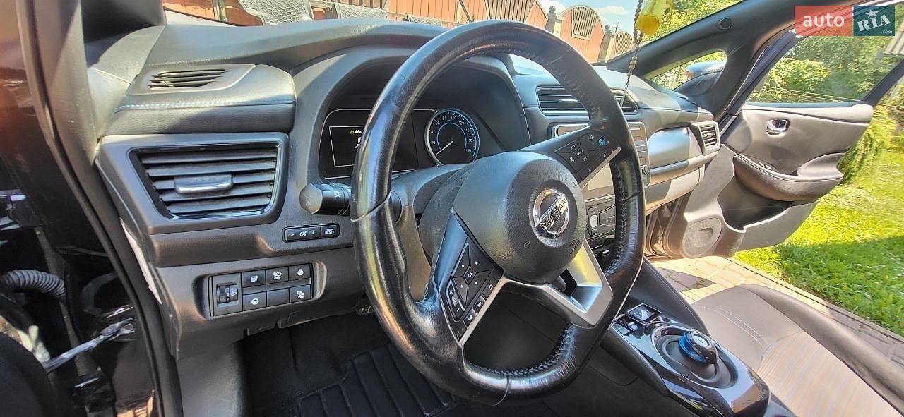 Nissan Leaf 2018 VIN SJNFAAZE1U0013475 фото оголошення 43 з 46