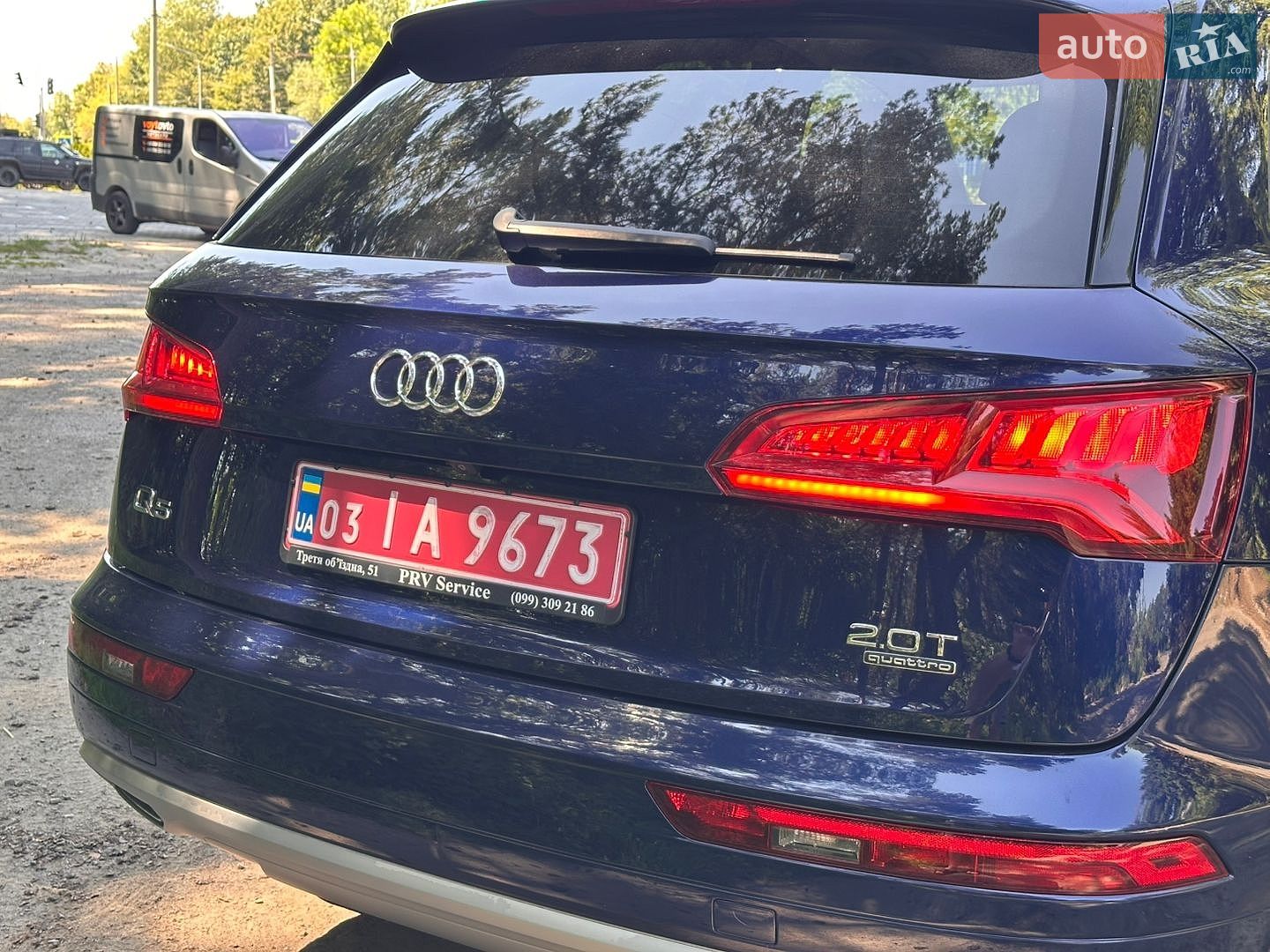 Audi Q5 2017 VIN WA1ANAFY3J2014046 фото оголошення 13 з 40