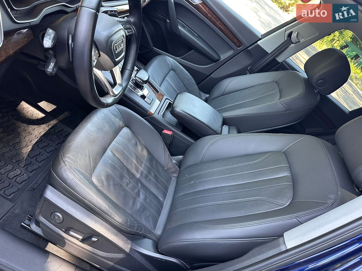 Audi Q5 2017 VIN WA1ANAFY3J2014046 фото оголошення 19 з 40