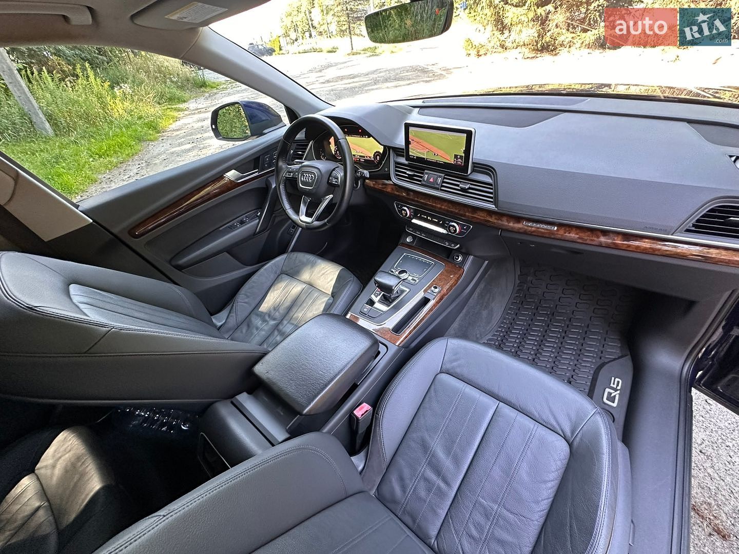 Audi Q5 2017 VIN WA1ANAFY3J2014046 фото оголошення 35 з 40