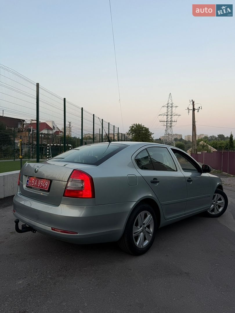 Skoda Octavia 2009 VIN TMBDA61Z492052084 фото оголошення 13 з 53