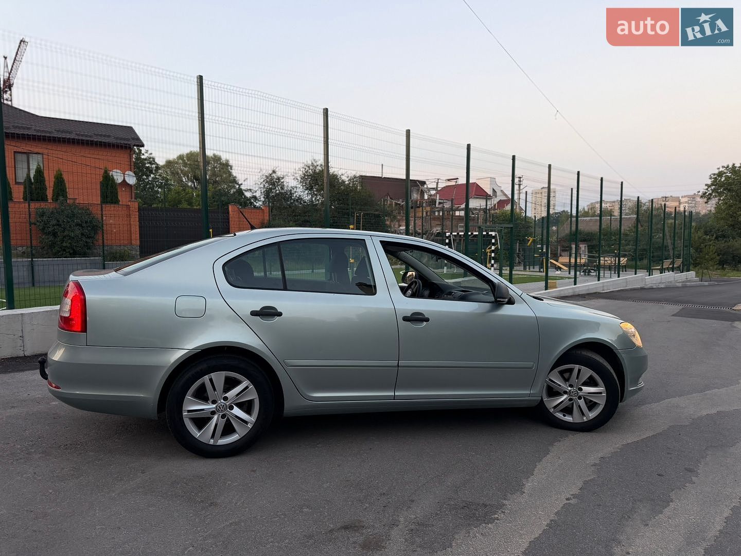 Skoda Octavia 2009 VIN TMBDA61Z492052084 фото оголошення 14 з 53